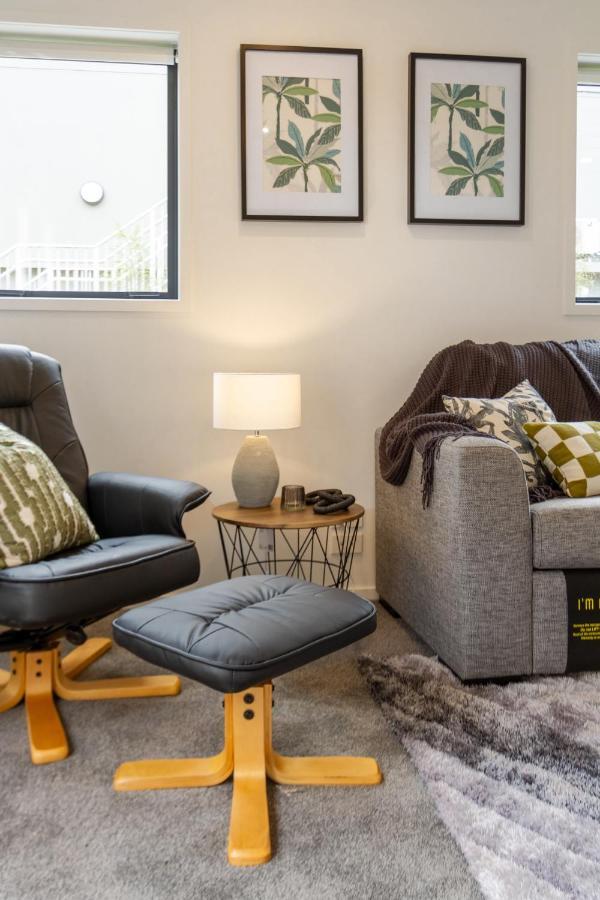 דירות כרייסטצ'רץ' Peaceful Park View Townhouse 2 Bed W/Carpark מראה חיצוני תמונה